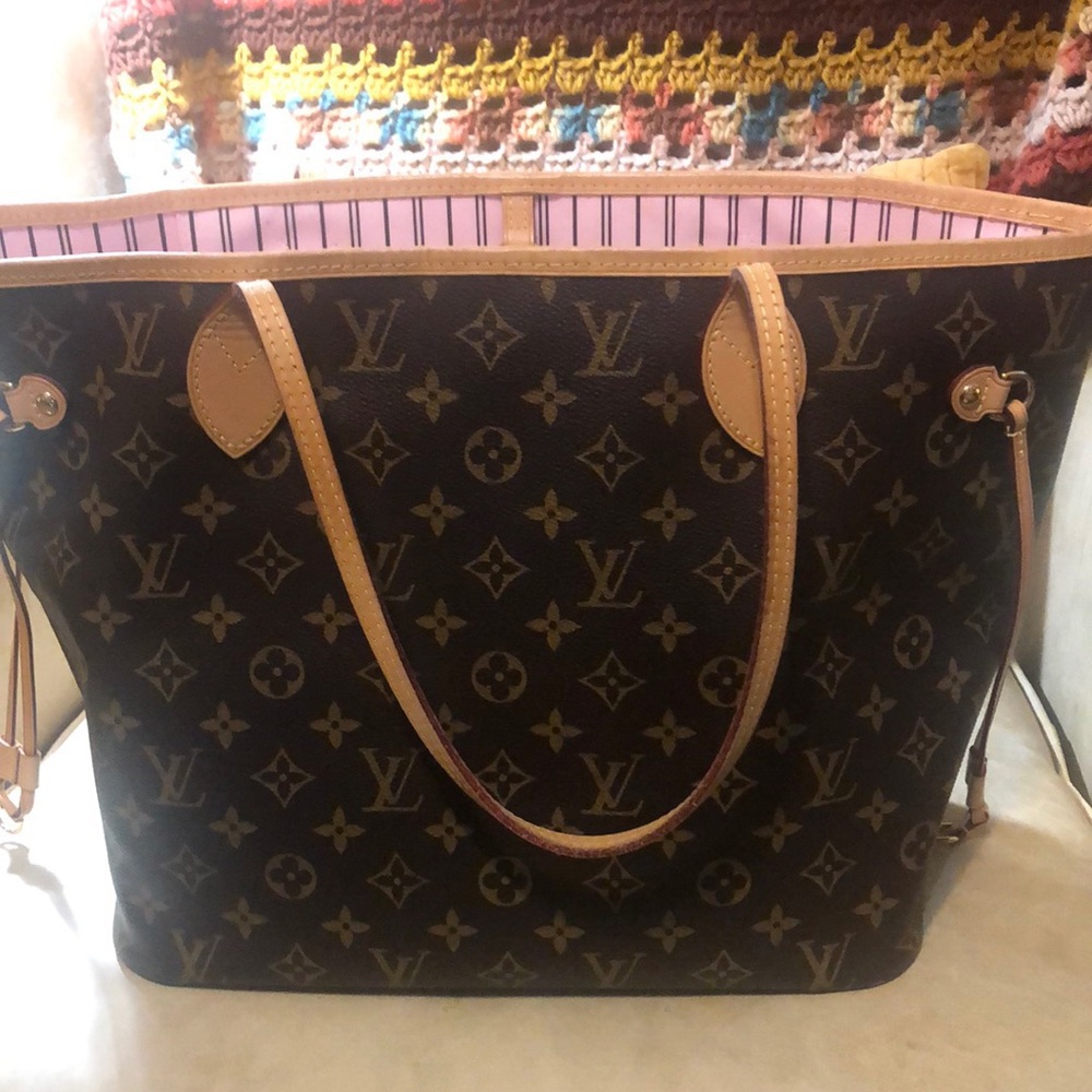 Louis Vuitton Neverfull MM